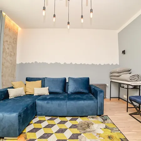 Homly S22 Apartment *
