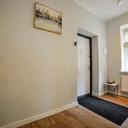 Homly S22 Apartment *