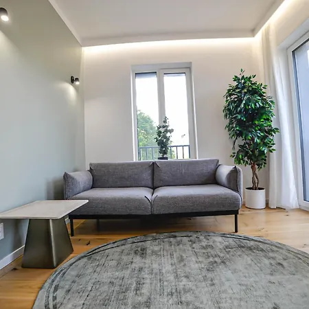 Homly S22 Lägenhet *